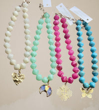 Load image into Gallery viewer, Chunky Beaded Necklace
