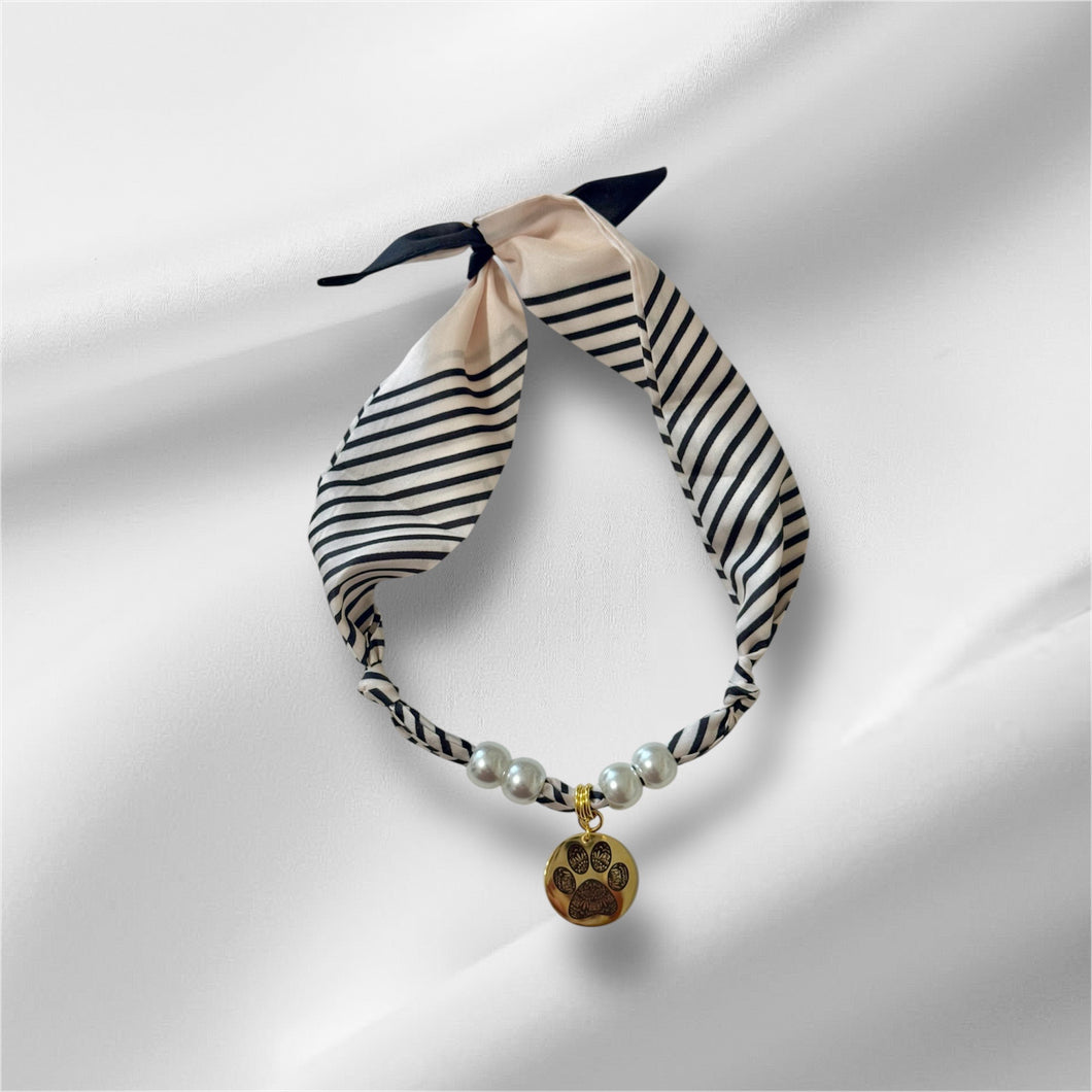 Neutral Paw Print Necklace