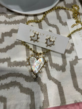 Load image into Gallery viewer, Beaded Heart Necklace Set
