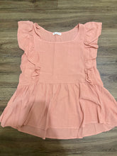 Load image into Gallery viewer, Textured Peplum Top
