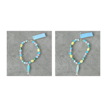 Load image into Gallery viewer, Green &amp; Yellow Beaded Necklace
