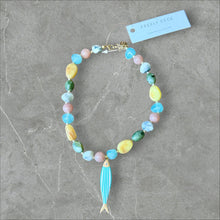 Load image into Gallery viewer, Green &amp; Yellow Beaded Necklace
